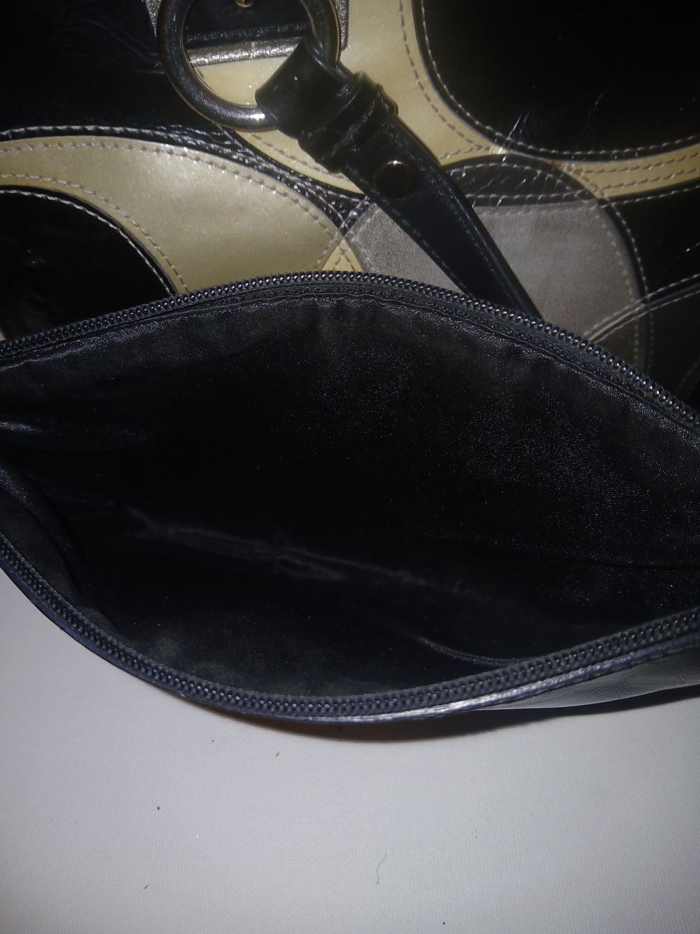 Black and Cream Men’s Shoulder Bag